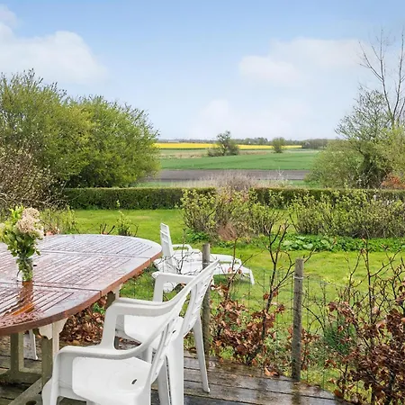 Casa de Férias Beautiful In With Wifi